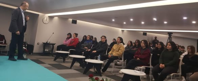 egitimci-yazar-murat-serimden-soylesi-turune-ait-ipuclari thumbnail