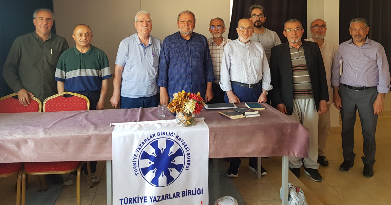 kuran-okumalari-ve-meal-calismalari-ele-alindi thumbnail